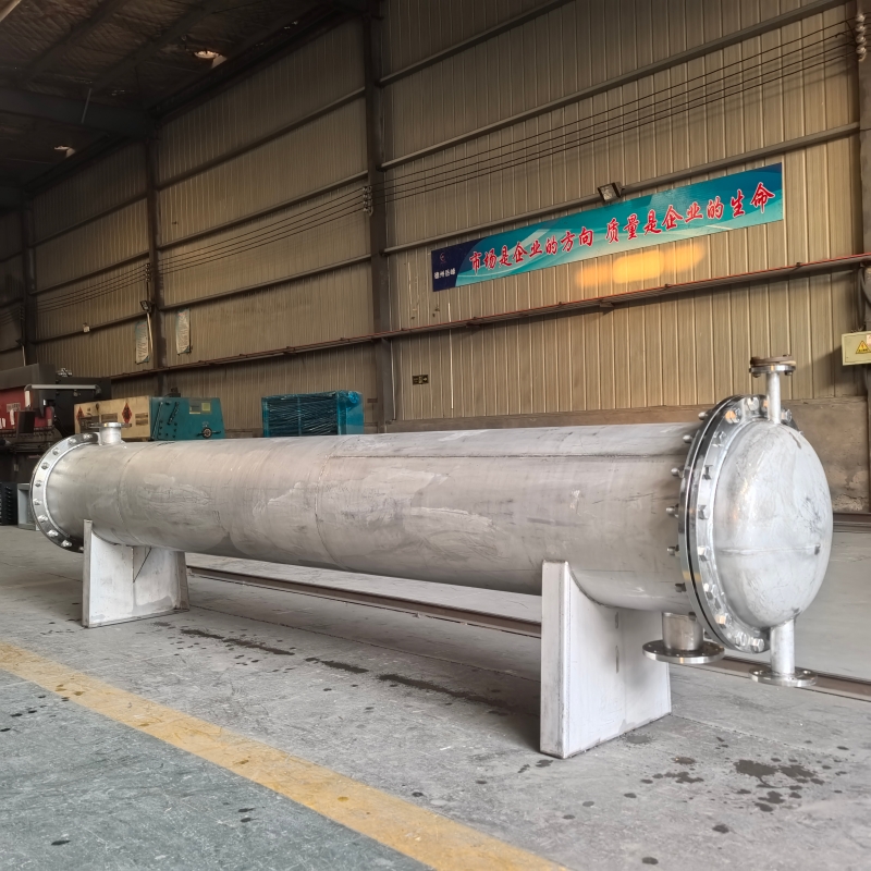 辽宁4.28米的全不锈钢列管式冷凝器